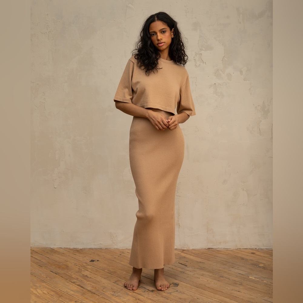 &OR COLLECTIVE top and skirt set - Picture 4 of 14